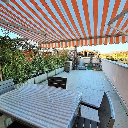 Il Torchio Rooftop Apartment With Wide Terrace Sirmione Exterior foto